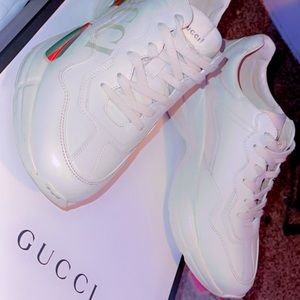 Rhyton Gucci Logo Leather Sneakers